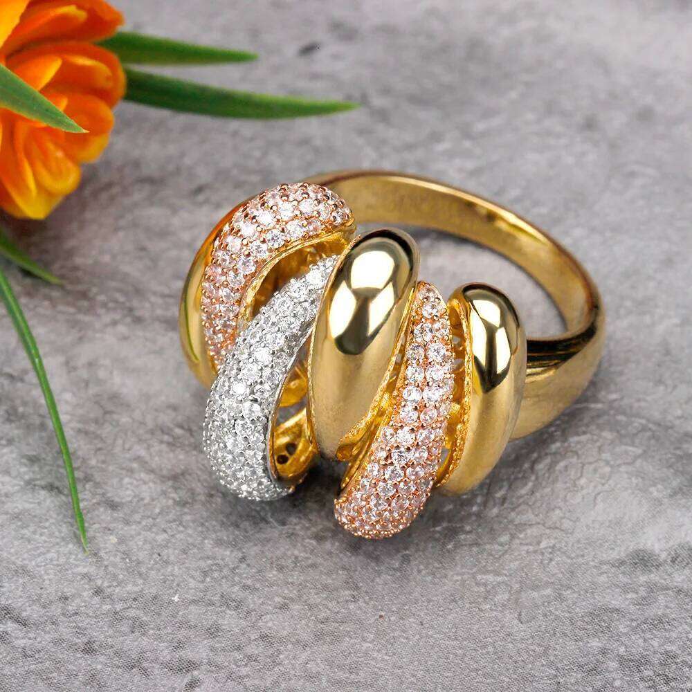 Big Rings With Cubic Zirconia Stones Chrysanthemum Shape 2022 Women Wedding Engagement Party Bride Jewelry H260312