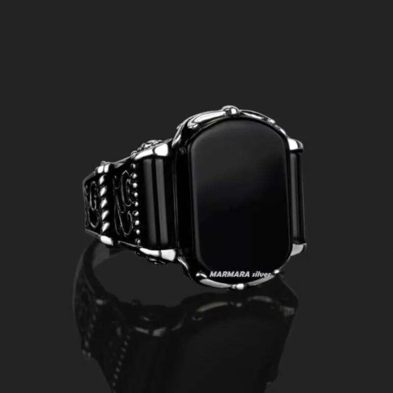 European and American Retro Pattern Black Curved Gemstone For Men's Punk Fashion Ring H260312