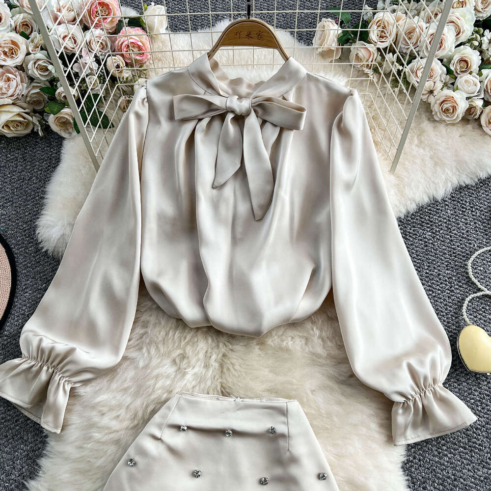 Designer socialite high-end A12 two-piece set for women 2026 new French bow satin shirt Rhinestone skirt