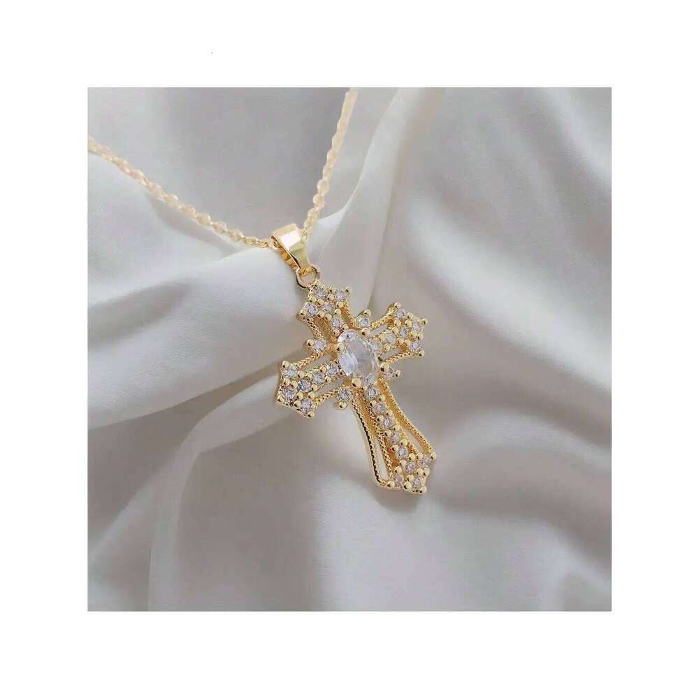 Vintage cross Personalized pendant necklace niche design clavicle chain H260312