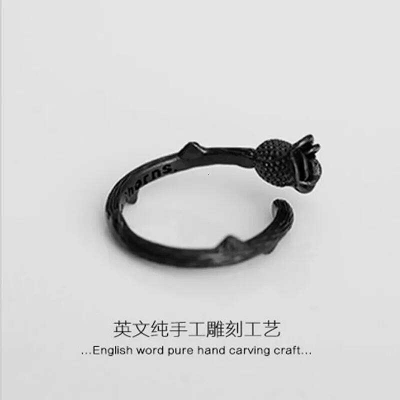 New Fashion Creative Popular Valentine's Day Diarrhea Black Rose Elegant Female Opening Rings R149 H260312