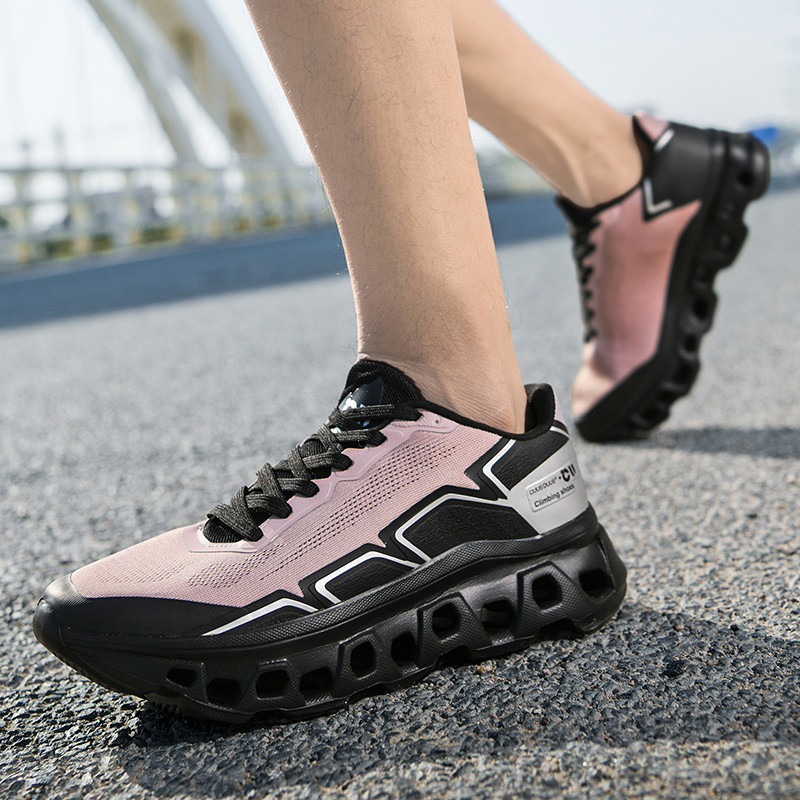 Free Shipping 2026 Spring New Lightweight Mesh Breathable Casual Designer Sneakers Fashionable Height Increasing Trendy Running Shoes Men