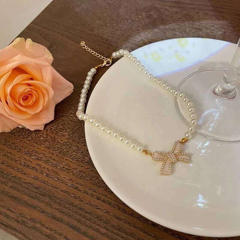 Trend Wedding Party Jewelry Bow Pendant Choker Necklace For Women Elegant White Imitation Pearl Chain Necklaces X0201 H260312