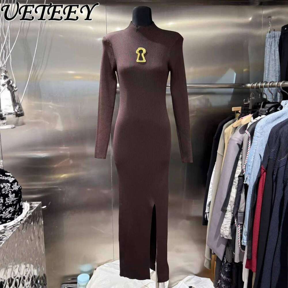 European Clothes Sleeve Waist-Cinching Knitted Long 2025 Autumn New Metal Decoration Black Sweater Dress Women Z260314