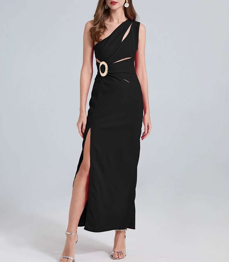 2026 spring and summer new European and American niche sexy design asymmetrical shoulders slim fit high waist goddess sleeveless long skirt