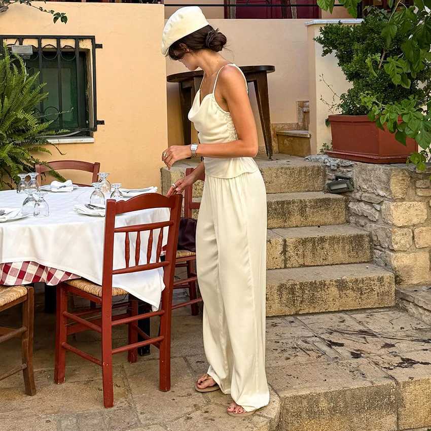 Linad Casual Satin Wide Leg Pants Suits Fashion Apricot SpaghettiStrap Vest With Elastic Waist Long Pants Two Piece Sets 2026 M260313