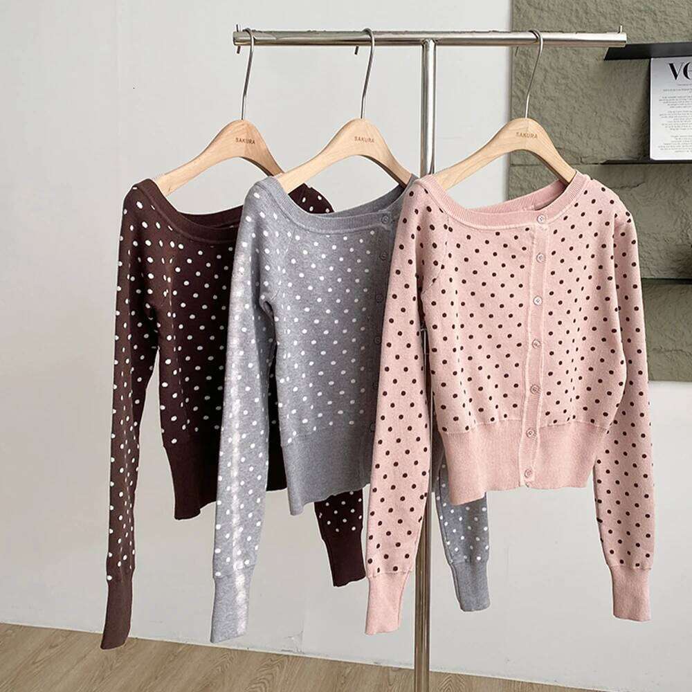 Korean-style Polka Dot Women Cardigans Single Breasted Slim Slanted Shoulder Knit Sweater 2025 Autumn Versatile Knitwear Tops Z260313