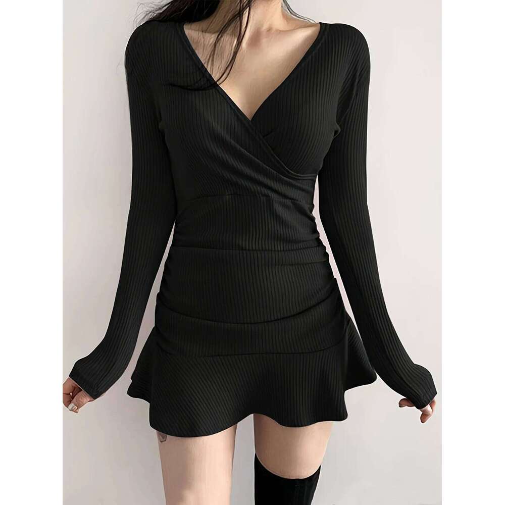 Directed Women's Autumn Winter Knitted Solid Color Slim Fit V-Neck Long Sleeve Elegant Dress Z260314