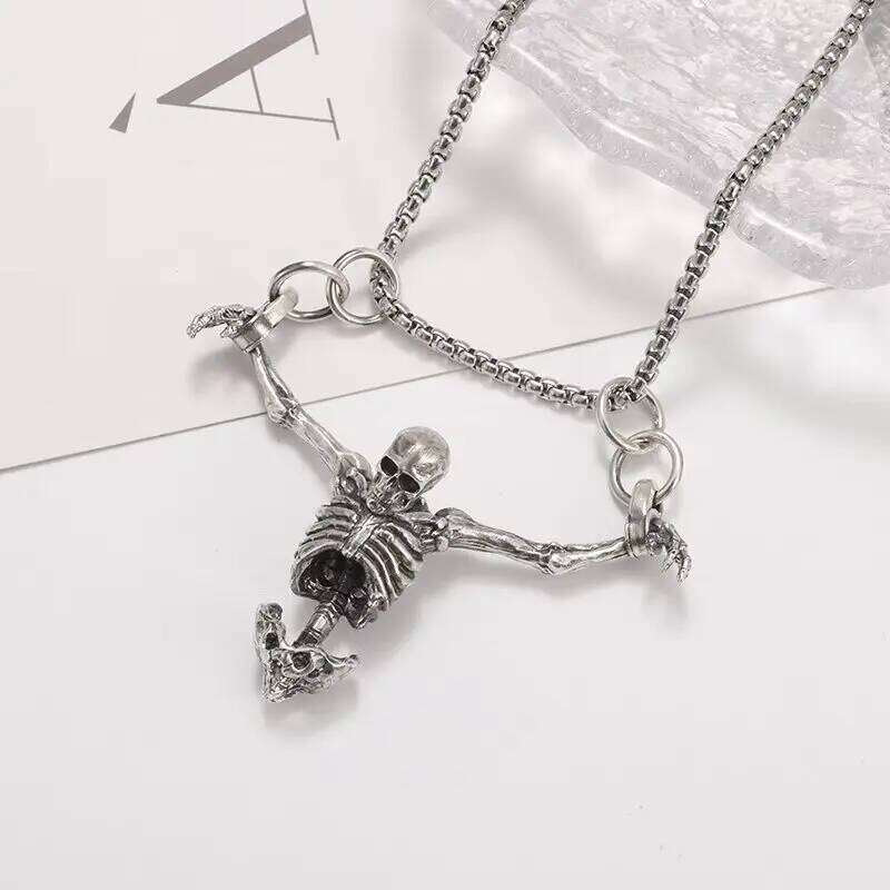 Silver Color Upper Body Skull Pendant Men's Biker Punk Necklace Gothic Alternative Casual Jewelry H260312