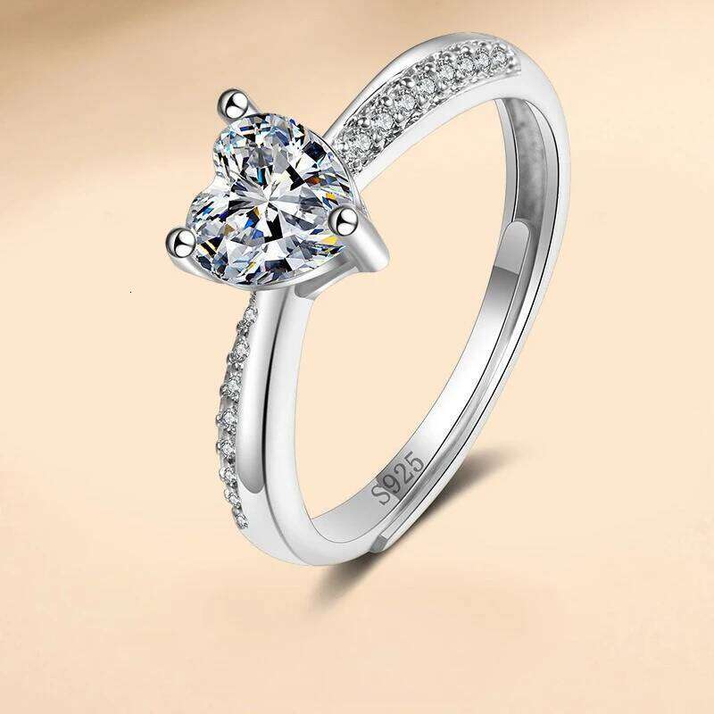 New 925 Sterling Silver Shining Moissanite for Women Wedding Jewelry Engagement Charm Party Fashion Gift Top Quality Ring H260312