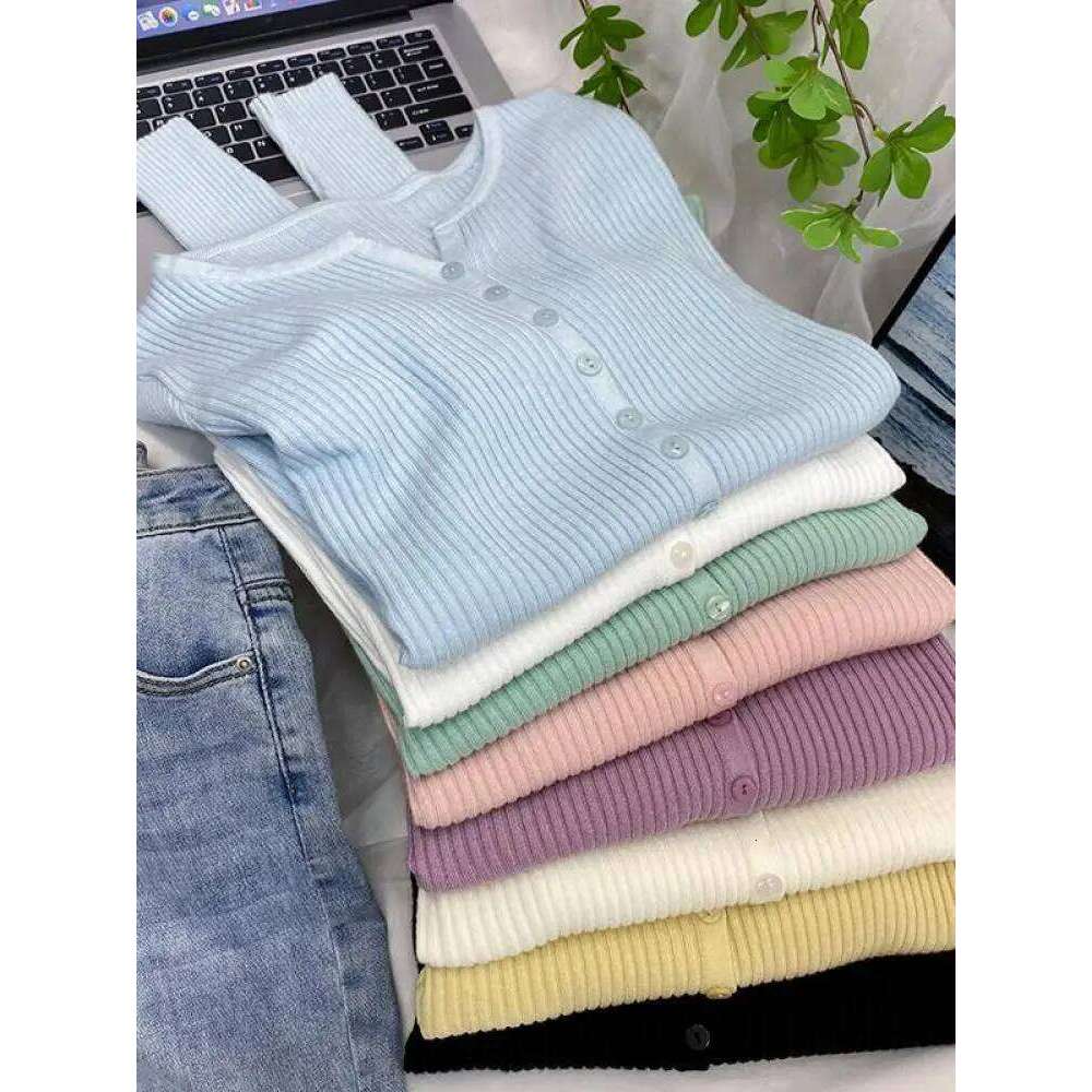 zjaiss 2026 New V-Neck Temperament Small Fragrant Wind Women Loose All Sweater Coat Special Offer Cardigan Z260313