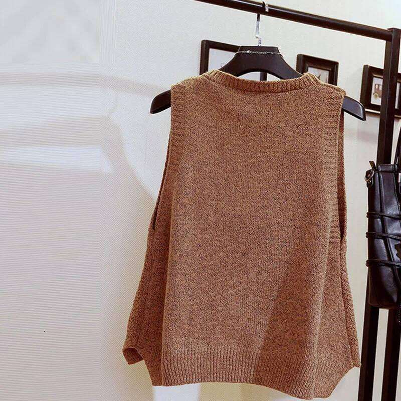 Korean All-match V-Neck Solid Color Knitted Vest Autumn Winter Women's Clothing Fashionable Loose Sleeveless Sweaters for Female Z260314