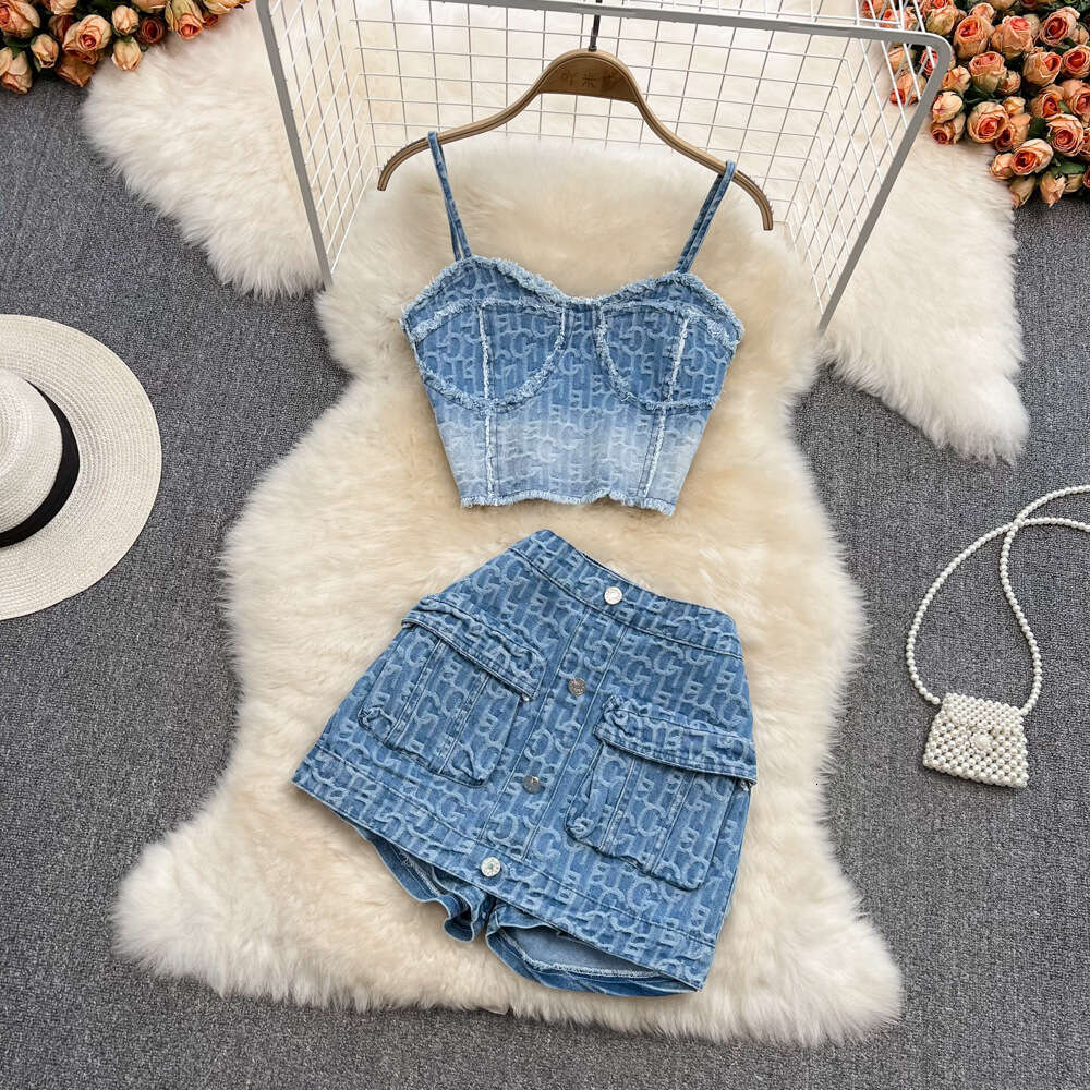 2026 designer style retro high a16 waist slim fit wide leg shorts embroidered denim A-line hot pants two-piece set vest top