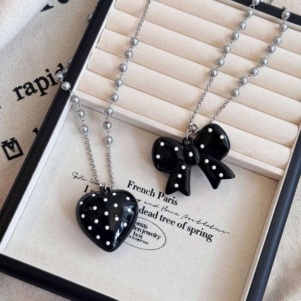 Black Polka Dot Butterfly Knot Pearl Necklace Women's Long Clavicle Chain Versatile Design Sensation Accessory Handmade Craft H260312