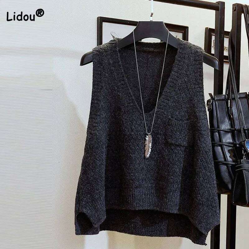 Korean All-match V-Neck Solid Color Knitted Vest Autumn Winter Women's Clothing Fashionable Loose Sleeveless Sweaters for Female Z260313