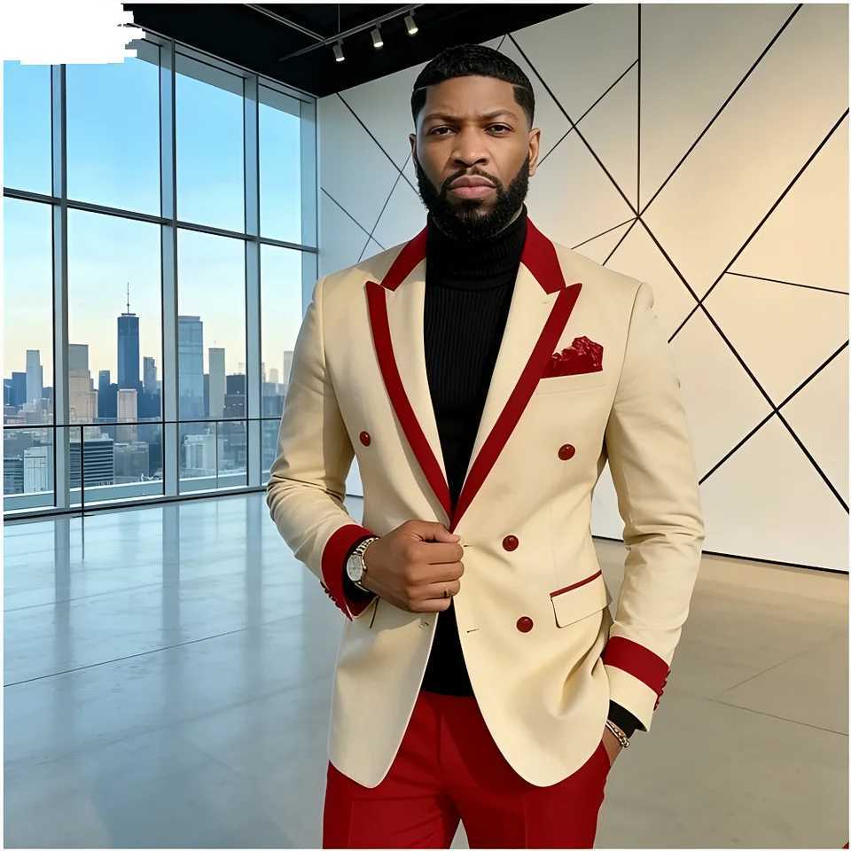 Mens Double-breasted Tailored Tuxedo White Personalized Peak Lapel Slim Fit Groomsmen Smoking Suit Casual Outfit Set M260313