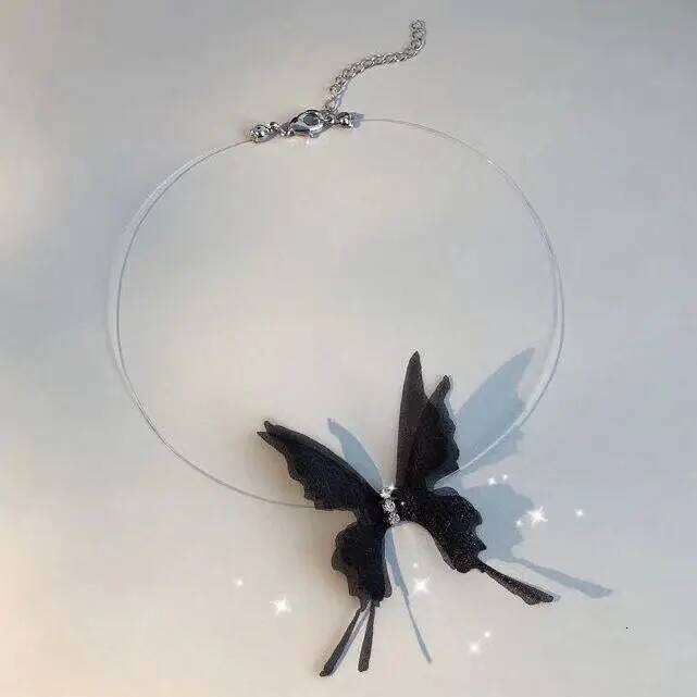 New Fashion Trend Unique Design Sexy Romantic Delicate Mesh Butterfly Clavicle Necklace Women's Jewelry Party Gift Wholesale H260312