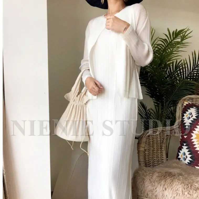 Straight tube dress pleated long skirt straight tube skirt 2024 summer sleeveless vest summer dress womenT260314