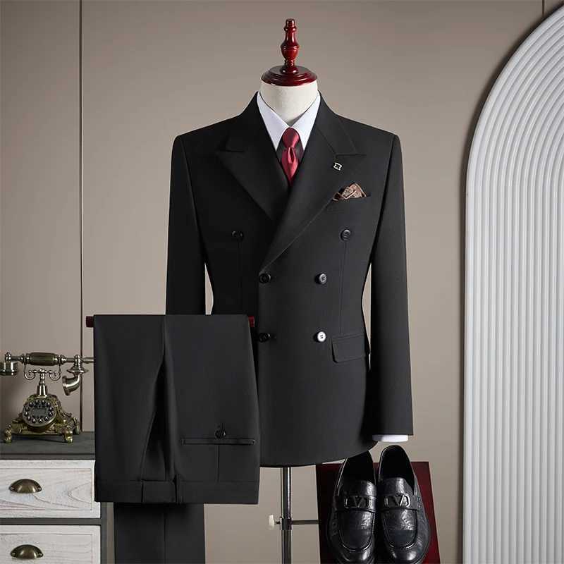 High-quality groom wedding suit fashionable and stylish dress mens business double-breasted suit set mens three-piece set M260313