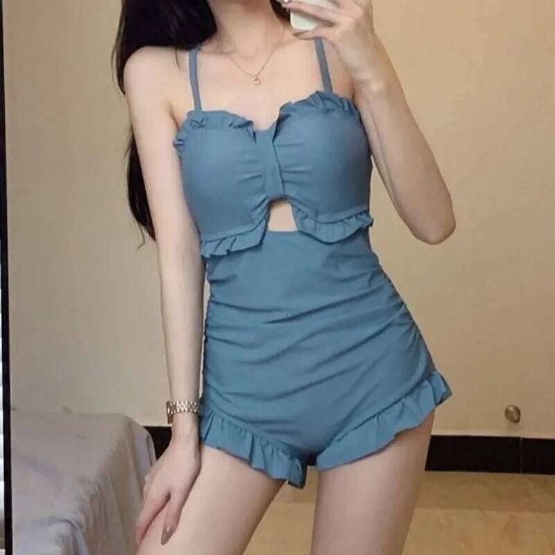 New Swimsuit Women Plaid Ruffled Monokini Pleated Backless Bathing Suit One-Piece Bikini Holiday Swimwear Summer Y260303