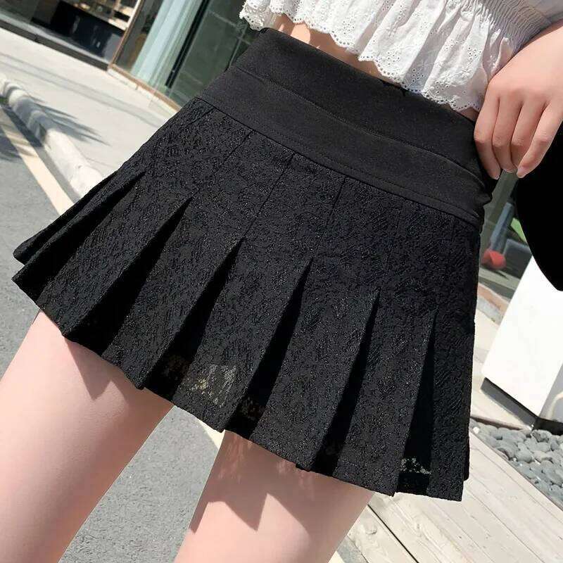 A Line New Ultra-short Mini Pants Elastic Waist Joker Lace Pleated Sexy Fashion Black White Skirt Z260314