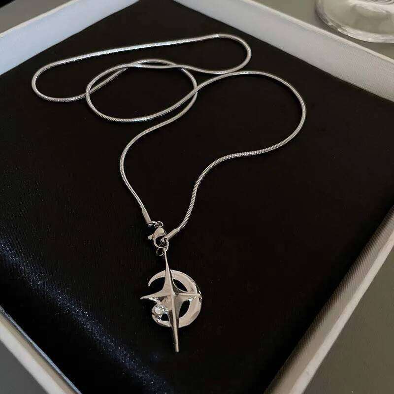 Fashion Shine Crystal Star Pendants Necklace for Girl Women Chains Personality Aesthetic Design Choker Y2K Jewelry Gift H260312