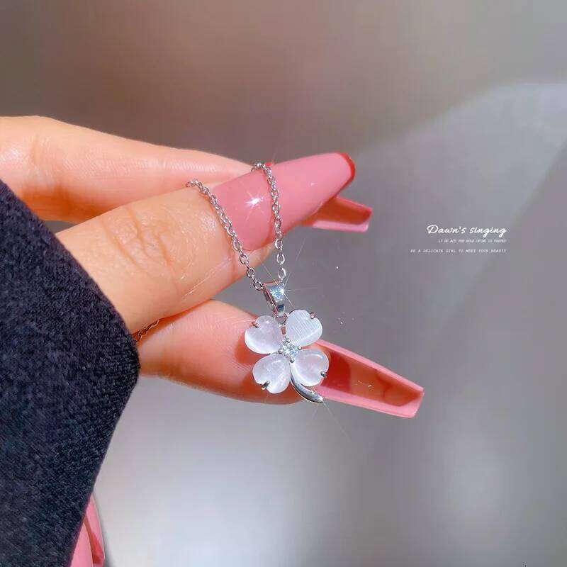 Fashion Moonstone Cr Pendant Necklace Stainless Steel Chain Jewelry Gifts for Women Girls Daily Party Accessories H260312