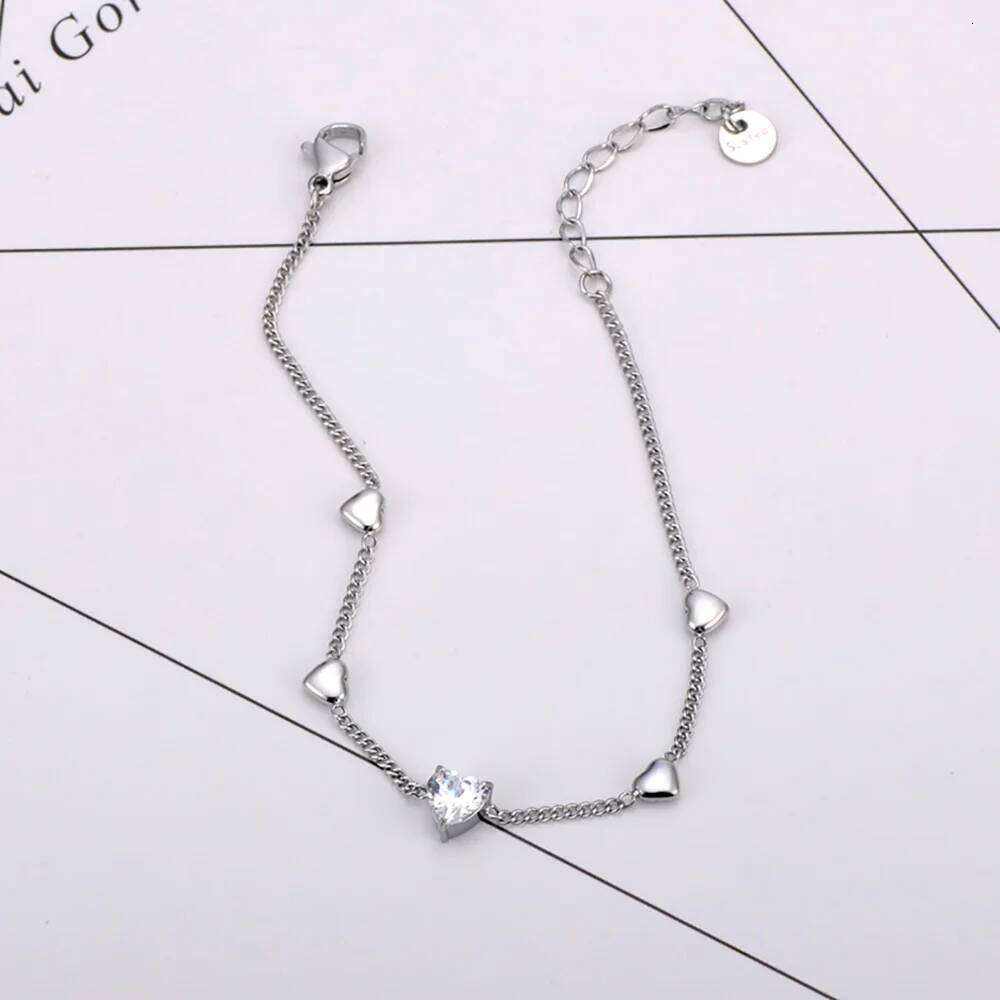 Lokaer Cubic Zirconia Heart Chain Bracelet Stainless Steel Women's Hand Bracelets Sweet Style 18K Gold Plated Jewelry B24070 Z260313
