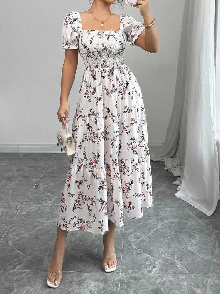 New Summer Fashion Womens Printed DressShort Sleeved DressesWhite DressesFloral DressesElegant DressesWomans ClothingT260316