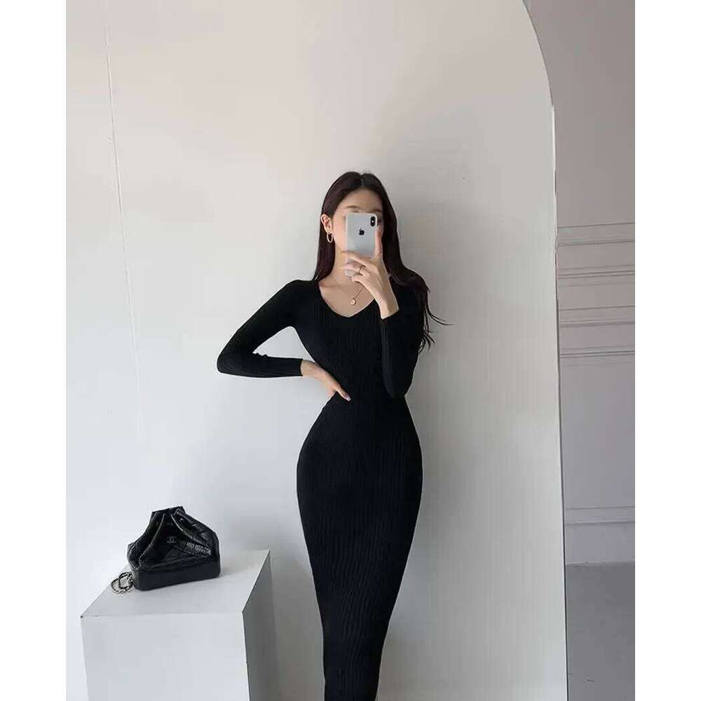 Base Slimming and Versatile Long Skirt Temperament V-neck Slim Knit Dress Women's Z260313