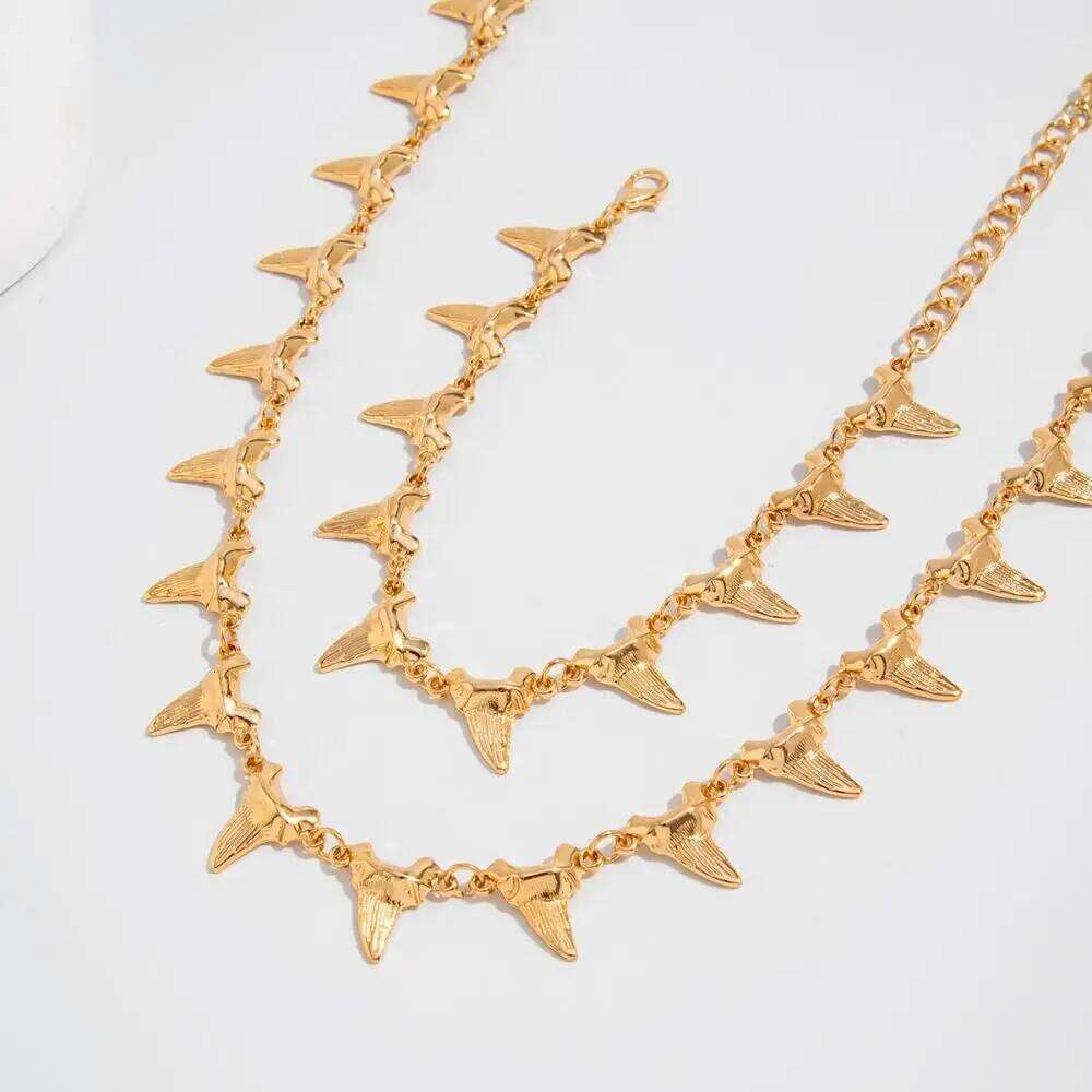 Irregular Rivet Spike Necklace Metal Streetwear Men Clavicle Chain Geometric Gold/silver Shark Teeth Pendant Man H260312