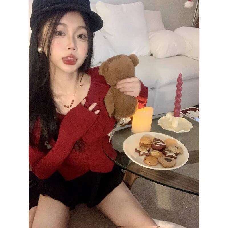 Big Red Short Sweater for Women Autumn with Knitted Bottoming Shirt High-end Clavicle V-neck Top Z260313