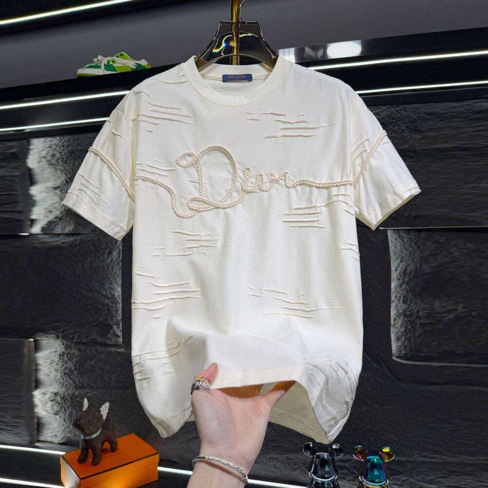 European-Style Men's High-End American Embroidered Ripped Short-Sleeve T-Shirt 2026 New Summer Light Luxury Casual Half-Sleeve Top Luanyun