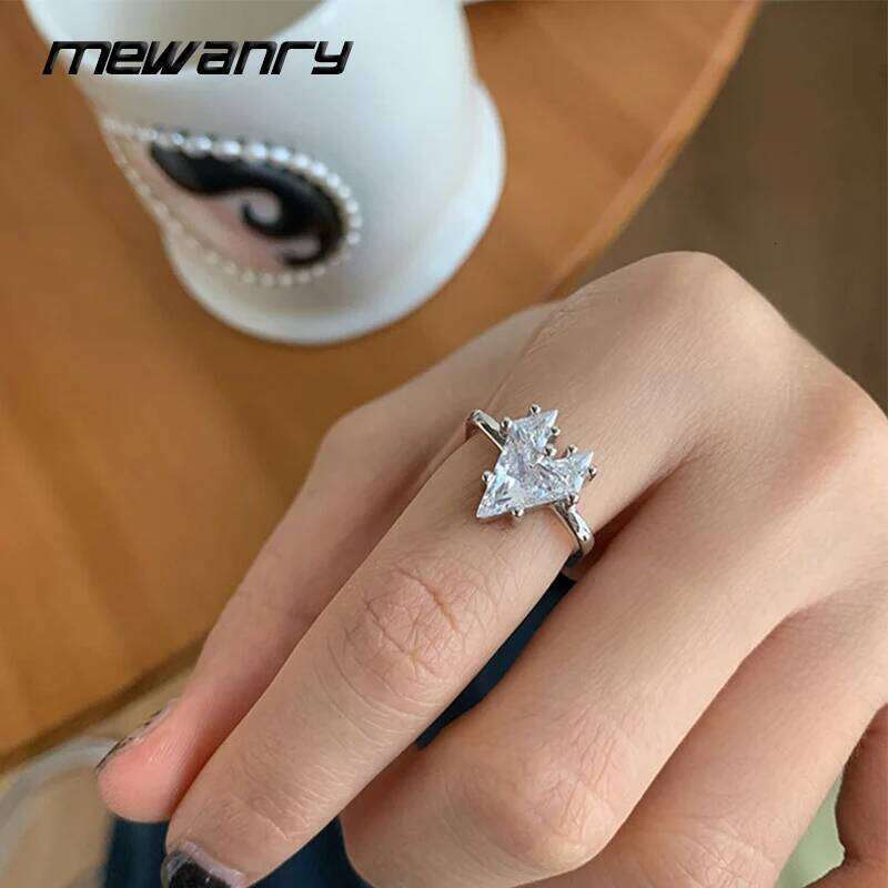 Mewanry Heart Zircon Square Ring For Women Girl Temperament Elegant Personality Fashion Creative Wedding Bride Jewelry Gift H260312