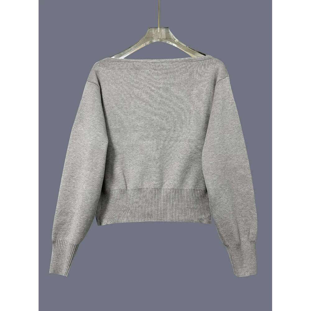 2025 New Autumn Winter Laid-back Style Loose Shoulder Design Knitted Top Women's High Waist Slimming Sweater Street Fashion Z260313