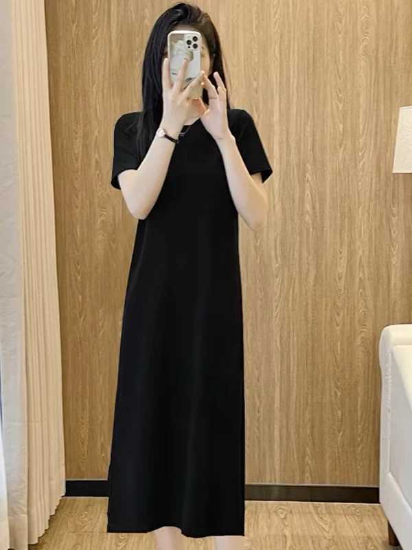 Early Autumn New Black Short Sleeved Dress Womens Straight Tube Loose Fit Slimming Round Neck T-shirt Long SkirtT260314