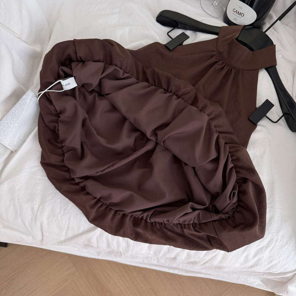 Internet celebrity hot girl with stunning and elegant flower backless A13 collar sleeveless top, high waist slim fit shorts set