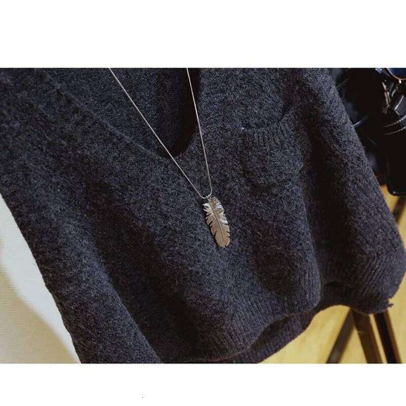 Korean All-match V-Neck Solid Color Knitted Vest Autumn Winter Women's Clothing Fashionable Loose Sleeveless Sweaters for Female Z260314