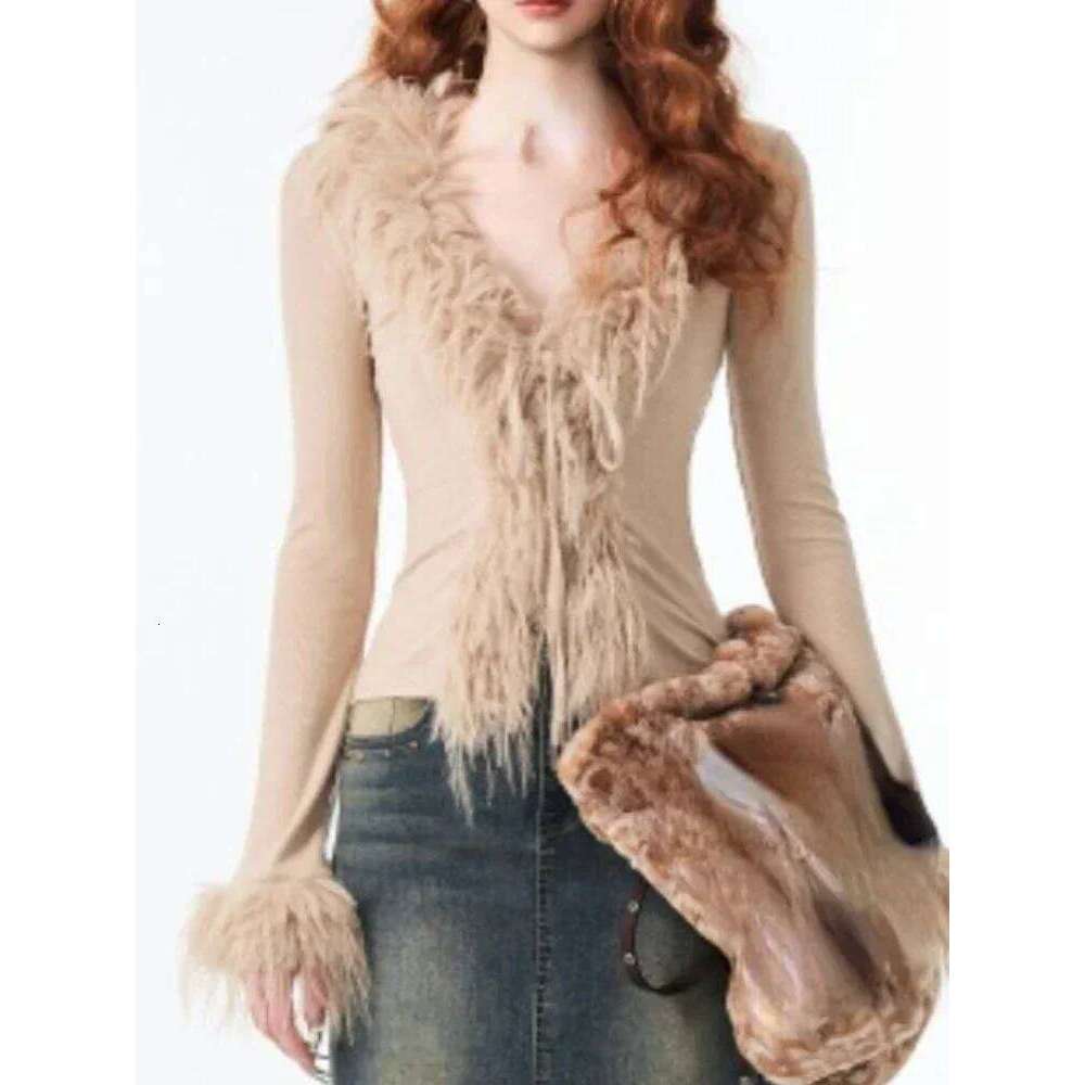Hairy edge V-neck cardigan autumn and winter new design, pure desire, spicy girl long sleeved top, base shirt for women Z260314
