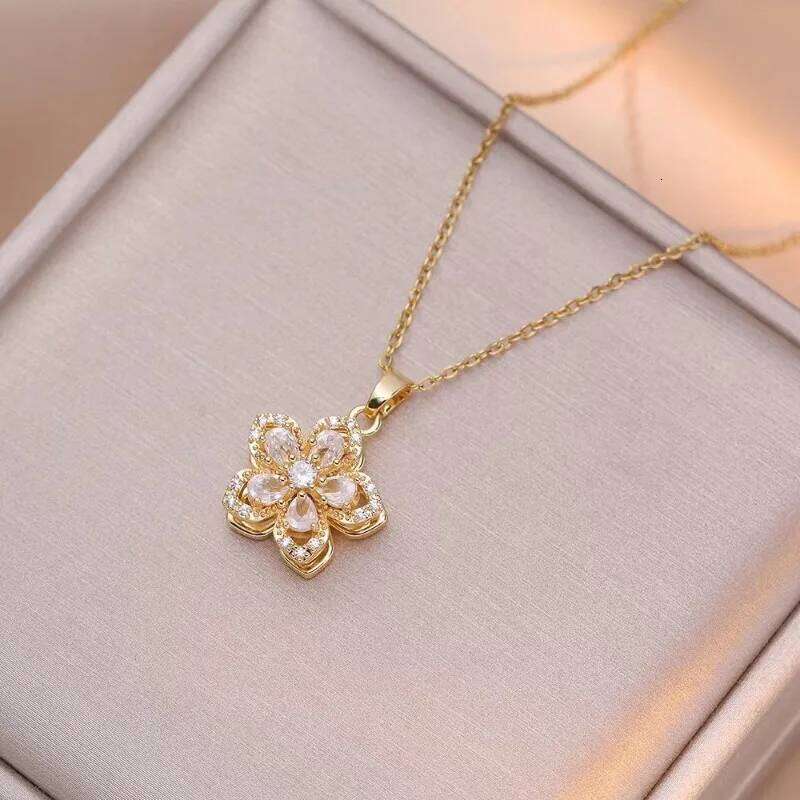 Light Shiny Zircon Rotatable Flower Pendant Necklace for Women Stainless Steel Romantic Spin Floral Plant Choker Jewelry H260312