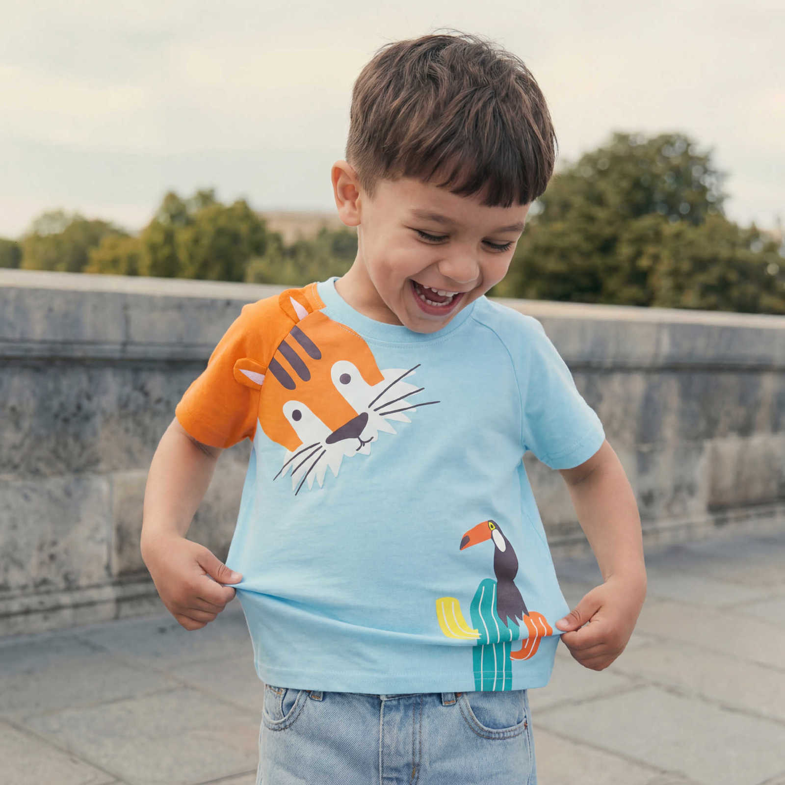 T-shirts Summer New Boys' T-Shirt with Cartoon Print Children's Sports Shirt Cotton Crew Neck Top for Young Boys