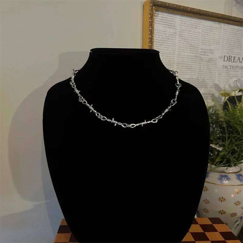 Barb Chain Thorned Y2K punk y2k chain necklace -Barbed Wire Choker - Alternative Gothic Jewelry H260312