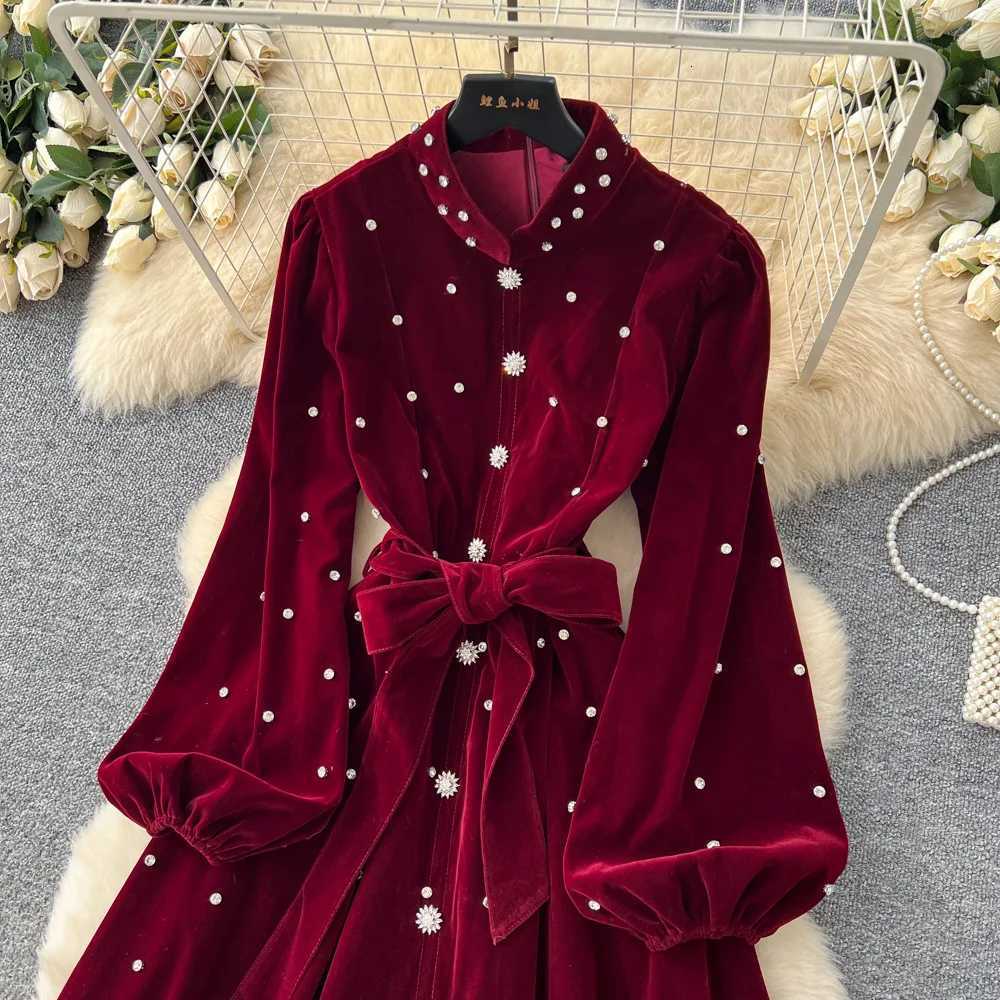 Women Rhinestone Lace Up Dresses Velvet Solid Dress A Line Lantern Sleeve Ankle Lenth Single Breasted Casual Elegant 2025 AutumnT260314