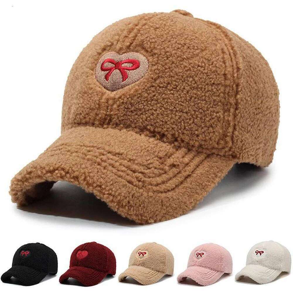 Sherpa Baseball Cap For Women Embroidered Heart And Bow Decoration Warm Winter Outdoor Sport Hat Ladies Z260313