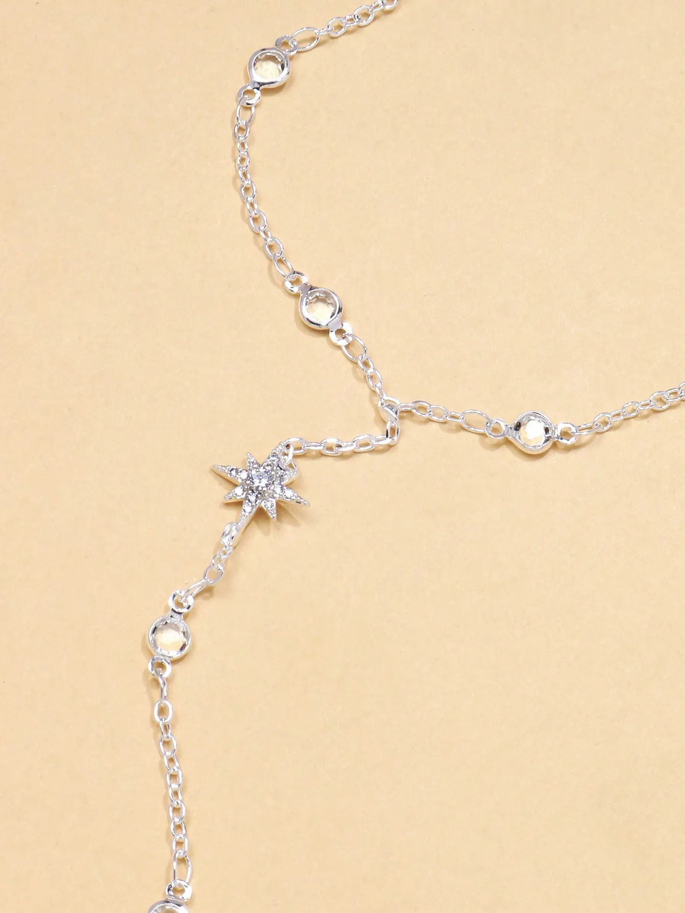 Nordic sun rhinestone bracelet Womens daily dating hand decoration Simple personality jewelry 260313