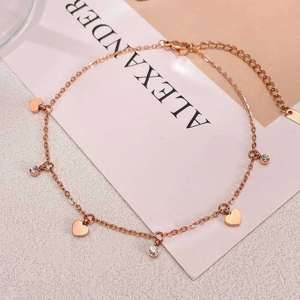 Lokaer Simple Heart Charm With Crystal Anklets for Women Stainless Steel Waterproof Ankle Bracelet Summer Beach Jewelry A19027 Z260313