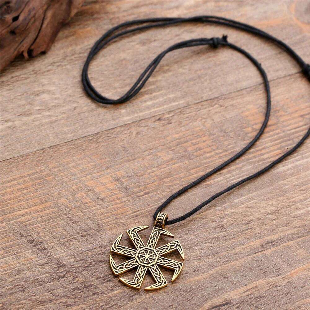 Skyrim Slav Taislman Kolovrat Sun Wheel Pendant Stainless Steel Wax Rope Necklace Vintage Talisman Jewelry Gift for Boy and Girl H260312
