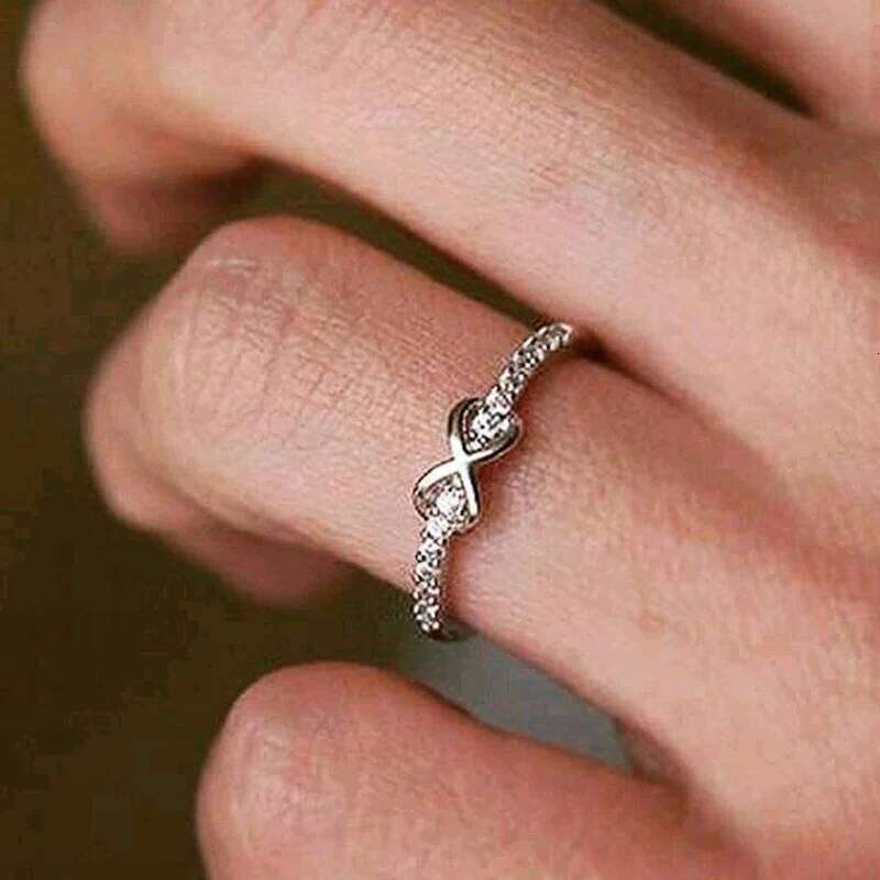 Huitan Hot Silver Plated Finger Ring for Women Infinity Sign Design Shiny CZ Accessories Birthday Gift Fashion Jewelry Wholesale H260312