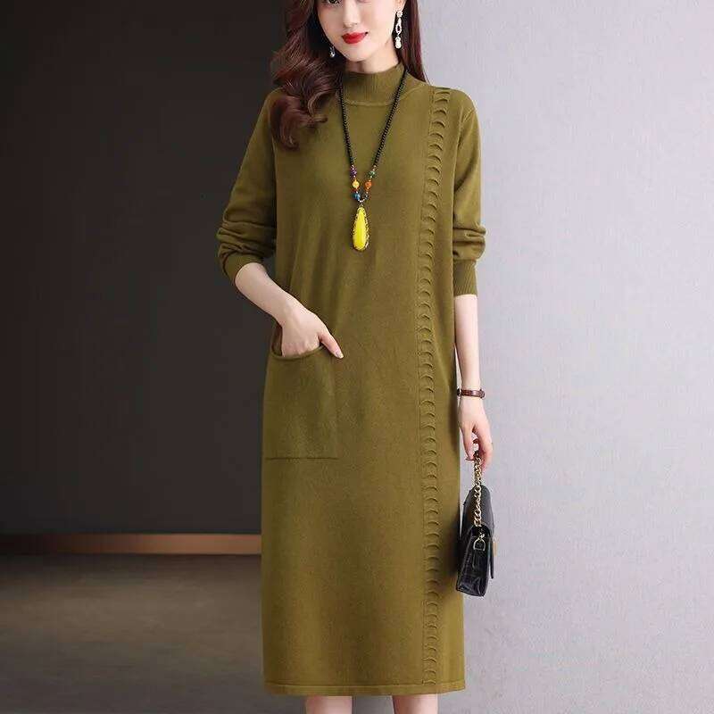 Fashionable Women's Sweater with Western Style Autumn and Winter New Loose Knitted Dress Half Turtleneck Z260314