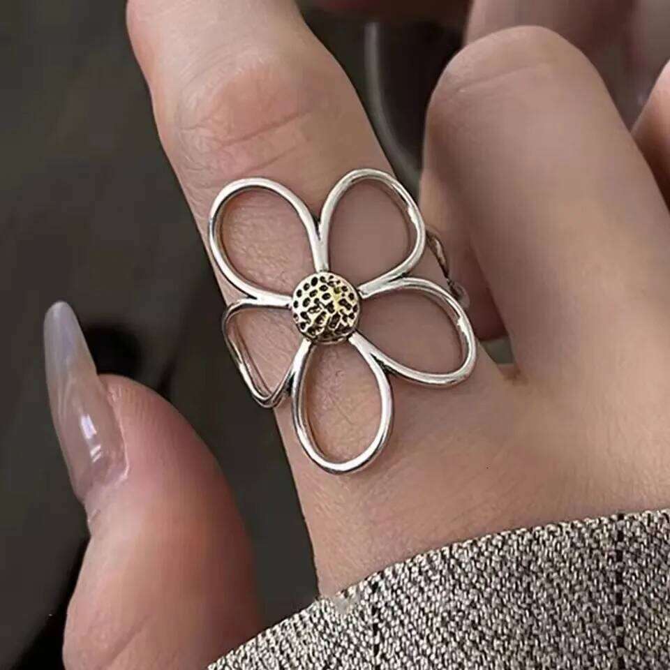 VENTFILLE 925 Sterling Silve Flower Ring for Women Hollow Out Design Retro Hip Hop Versatile Jewelry Party Gift Dropship H260312